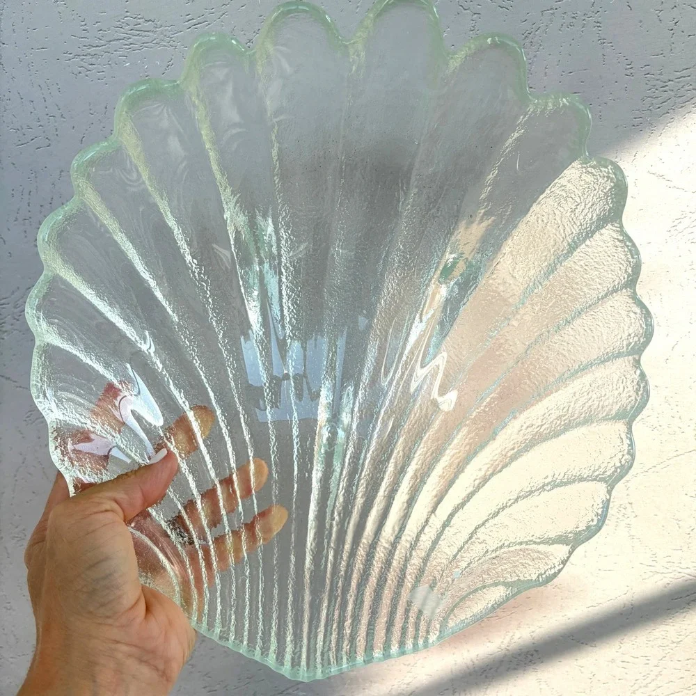 Vintage Textured Clear Glass Scalloped Large Shell Bowl Coastal Decor 12in